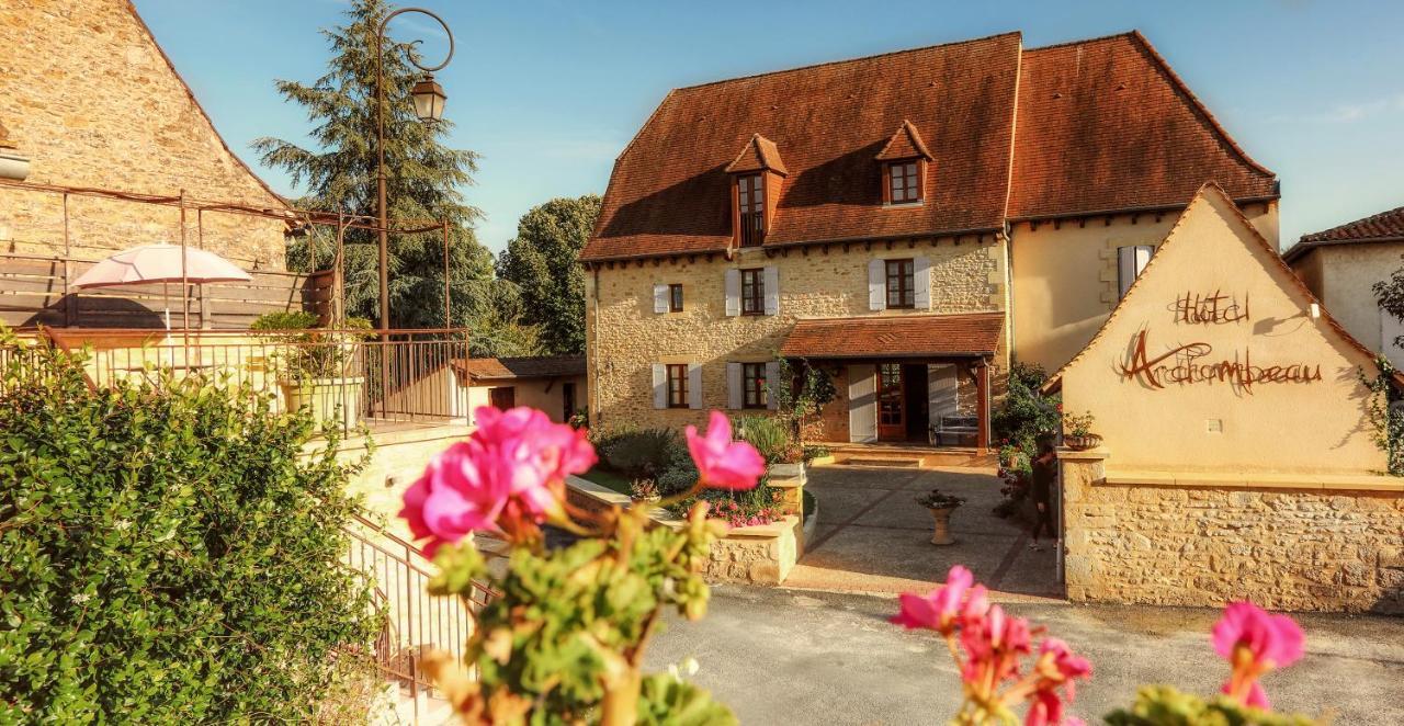 Logis Hotel Archambeau Thonac Exterior foto
